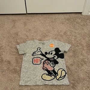 Mickey Mouse tee size 3t, gray.